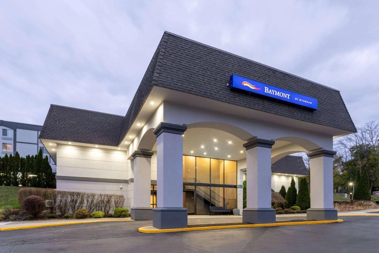 Baymont By Wyndham White Plains - Elmsford Hotel Exterior photo